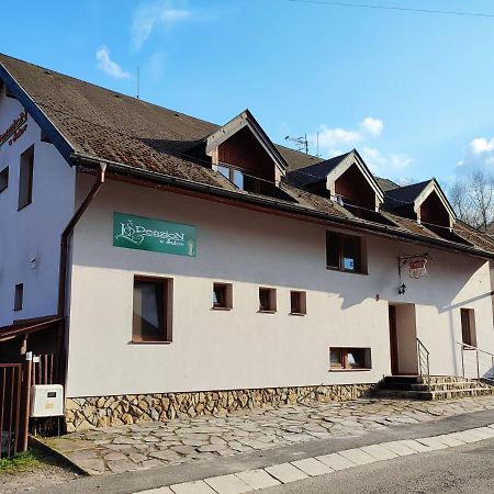 Penzion U Sulov Ruzomberok Exterior foto